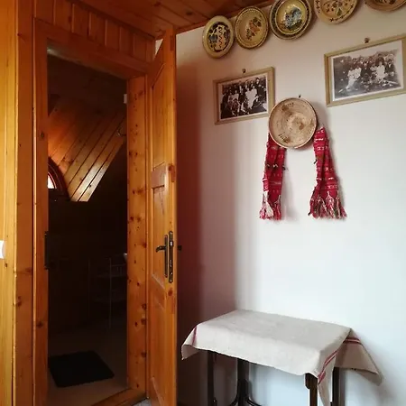 Kishalász Vendégház-lovas *